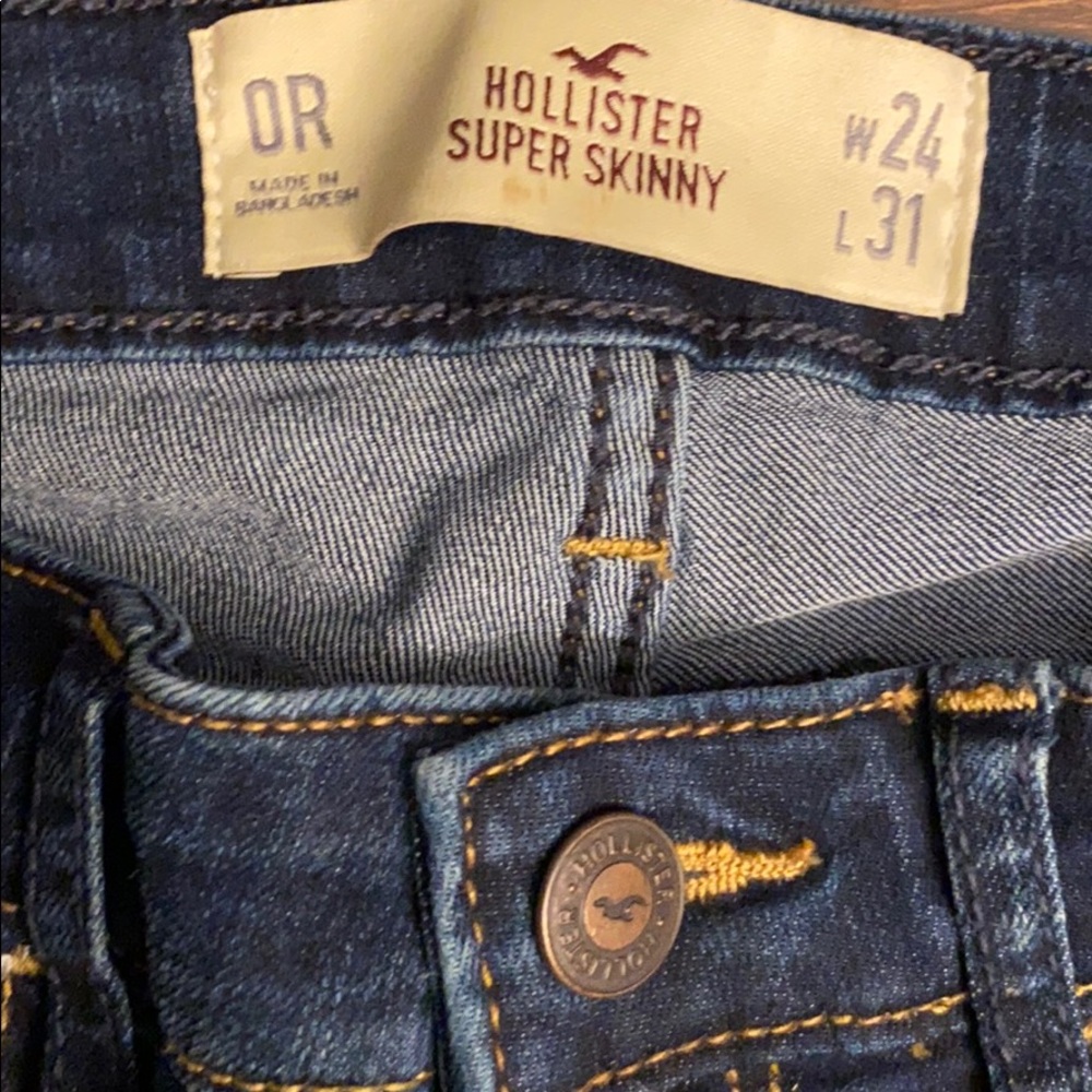Jeans - Picture 3 of 4